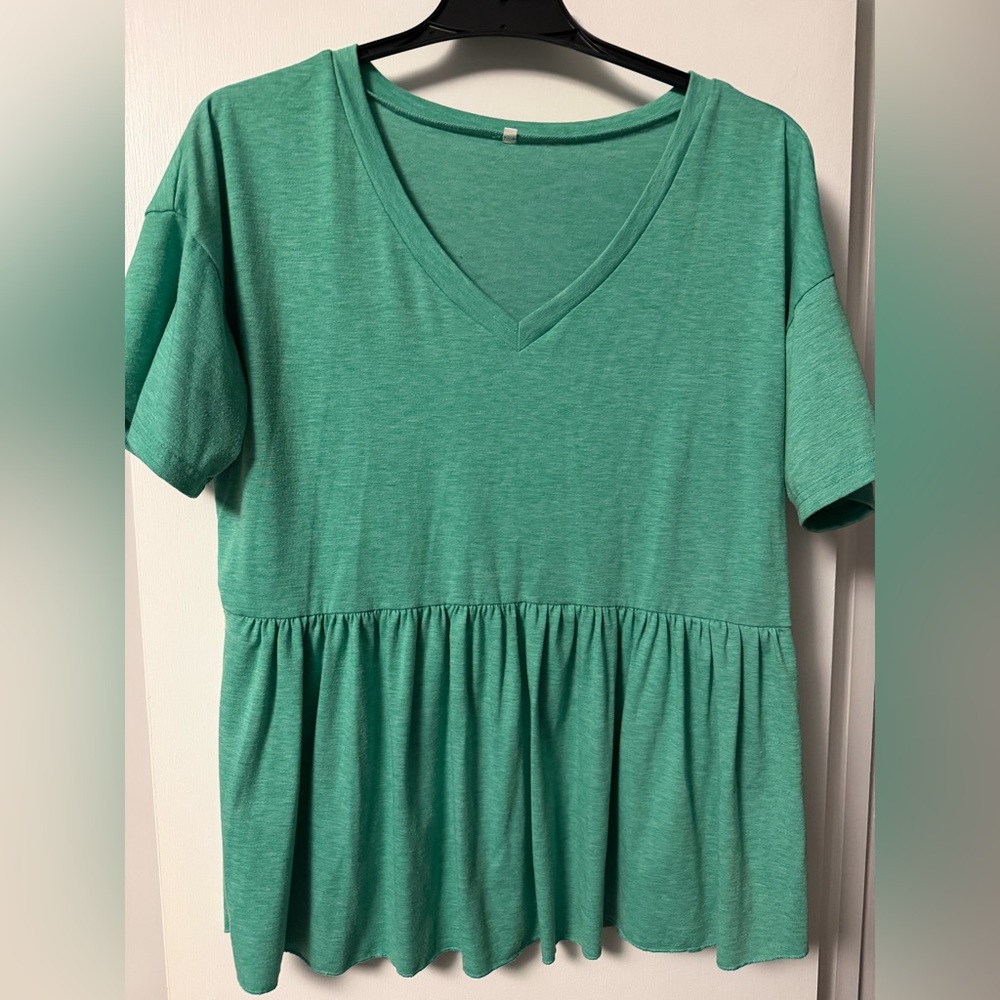 Green V-Neck Women's Peplum Top